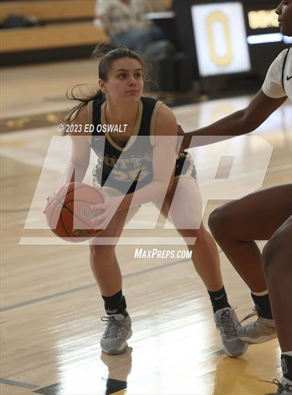 Thumbnail 1 in Archbishop Mitty @ Bishop O'Dowd (MLK Classic) photogallery.