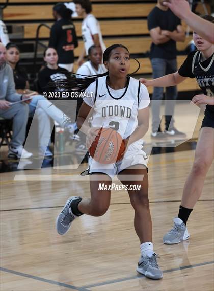 Thumbnail 2 in Archbishop Mitty @ Bishop O'Dowd (MLK Classic) photogallery.