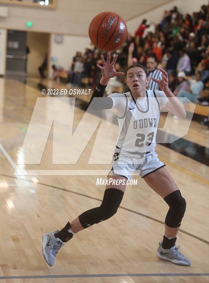 Thumbnail 1 in Archbishop Mitty @ Bishop O'Dowd (MLK Classic) photogallery.