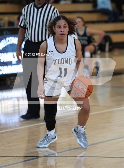 Thumbnail 1 in Archbishop Mitty @ Bishop O'Dowd (MLK Classic) photogallery.