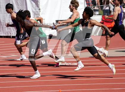 Thumbnail 2 in CHSAA Finals (4 x 100 Relay) photogallery.