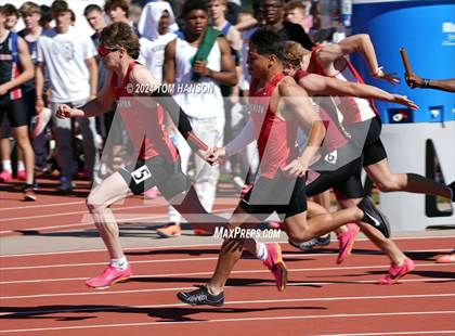 Thumbnail 1 in CHSAA Finals (4 x 100 Relay) photogallery.
