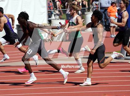 Thumbnail 1 in CHSAA Finals (4 x 100 Relay) photogallery.