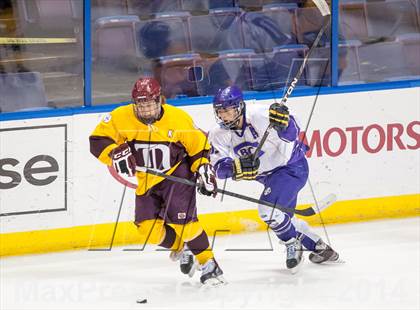 Thumbnail 1 in Christian Brothers vs DeSmet Jesuit (Challenge Cup Final) photogallery.