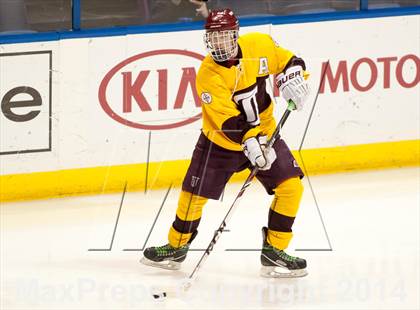 Thumbnail 3 in Christian Brothers vs DeSmet Jesuit (Challenge Cup Final) photogallery.