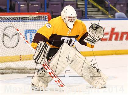 Thumbnail 3 in Christian Brothers vs DeSmet Jesuit (Challenge Cup Final) photogallery.
