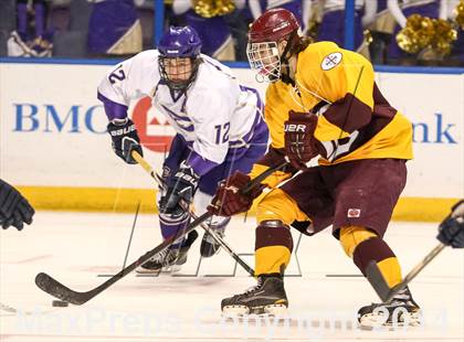 Thumbnail 1 in Christian Brothers vs DeSmet Jesuit (Challenge Cup Final) photogallery.