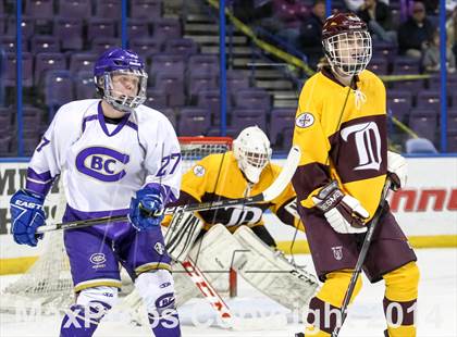 Thumbnail 2 in Christian Brothers vs DeSmet Jesuit (Challenge Cup Final) photogallery.