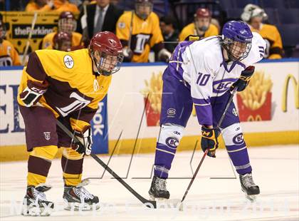 Thumbnail 2 in Christian Brothers vs DeSmet Jesuit (Challenge Cup Final) photogallery.