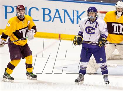 Thumbnail 3 in Christian Brothers vs DeSmet Jesuit (Challenge Cup Final) photogallery.