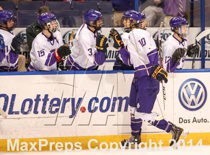 Thumbnail 3 in Christian Brothers vs DeSmet Jesuit (Challenge Cup Final) photogallery.