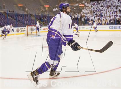 Thumbnail 1 in Christian Brothers vs DeSmet Jesuit (Challenge Cup Final) photogallery.