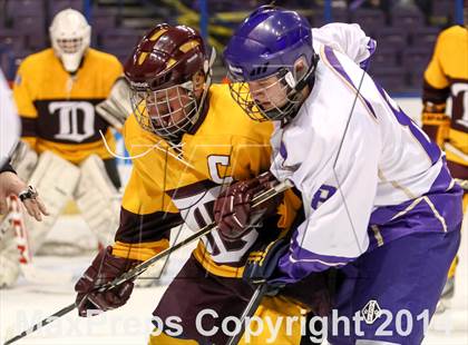 Thumbnail 3 in Christian Brothers vs DeSmet Jesuit (Challenge Cup Final) photogallery.