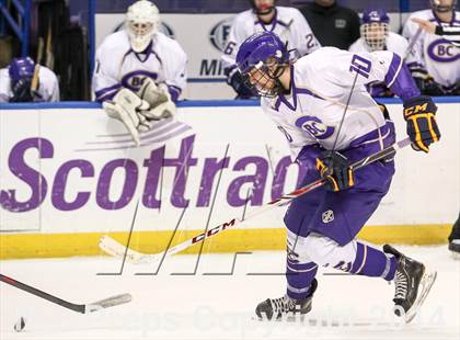 Thumbnail 2 in Christian Brothers vs DeSmet Jesuit (Challenge Cup Final) photogallery.
