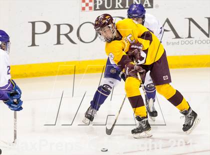 Thumbnail 2 in Christian Brothers vs DeSmet Jesuit (Challenge Cup Final) photogallery.