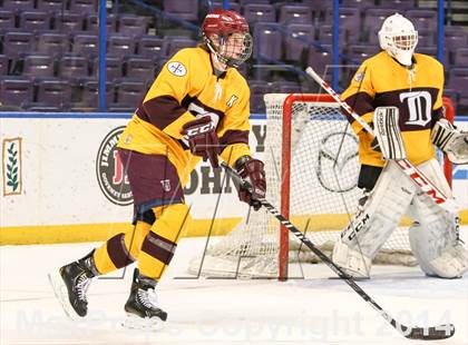 Thumbnail 2 in Christian Brothers vs DeSmet Jesuit (Challenge Cup Final) photogallery.