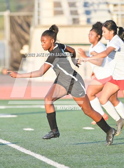 Thumbnail 1 in JV: Franklin Pierce @ Clover Park photogallery.