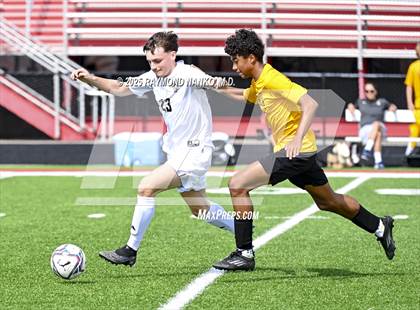 Thumbnail 3 in Daleville vs Marion photogallery.