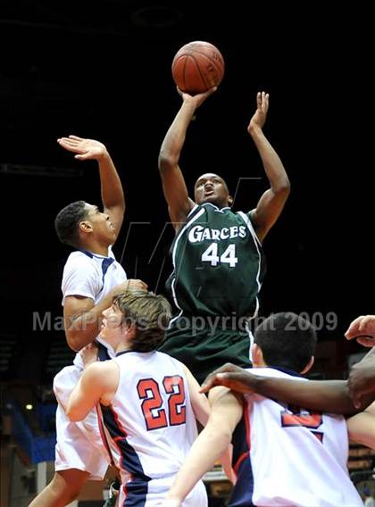 Thumbnail 1 in Liberty vs. Garces (CIF CS D2 Final) photogallery.