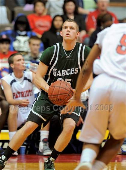 Thumbnail 2 in Liberty vs. Garces (CIF CS D2 Final) photogallery.
