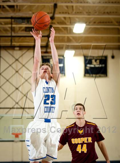 Thumbnail 2 in Cooper vs Clinton Co. (Lloyd Memorial Tournament) photogallery.