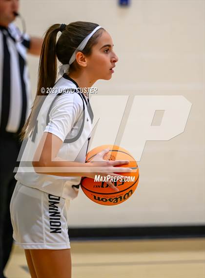 Thumbnail 1 in Oakton @ Dominion photogallery.