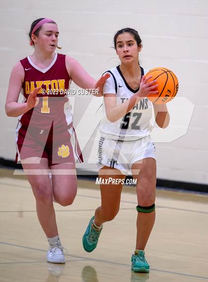 Thumbnail 1 in Oakton @ Dominion photogallery.