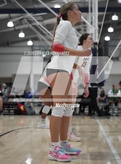 Thumbnail 3 in Centennial vs. Bowie (Legends Invitational) photogallery.