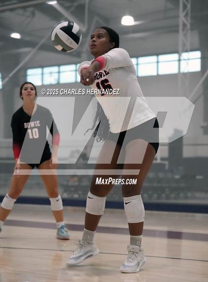 Thumbnail 1 in Centennial vs. Bowie (Legends Invitational) photogallery.