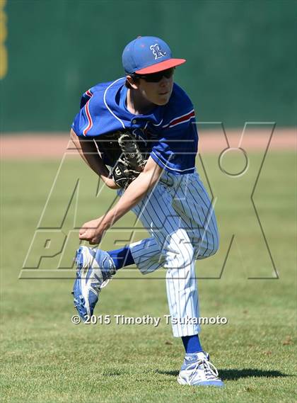 Thumbnail 2 in Reno @ Manogue photogallery.