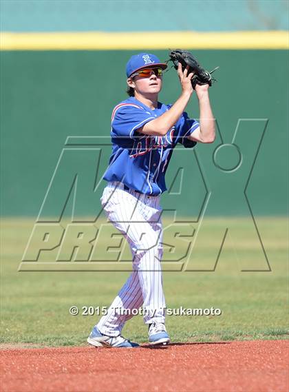 Thumbnail 1 in Reno @ Manogue photogallery.