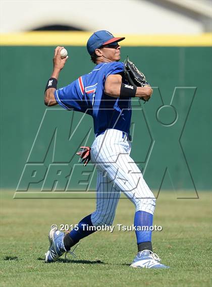 Thumbnail 3 in Reno @ Manogue photogallery.