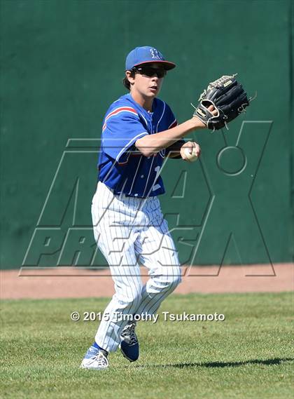 Thumbnail 3 in Reno @ Manogue photogallery.