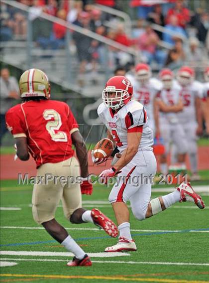 Thumbnail 1 in East Islip @ Half Hollow Hills West photogallery.