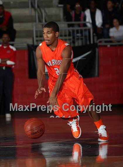 Thumbnail 1 in Hall vs. Kimball (Metroplex Thanksgiving Hoopfest) photogallery.