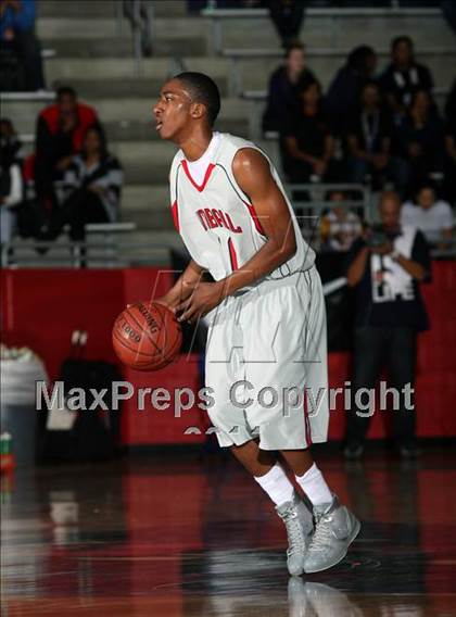 Thumbnail 1 in Hall vs. Kimball (Metroplex Thanksgiving Hoopfest) photogallery.