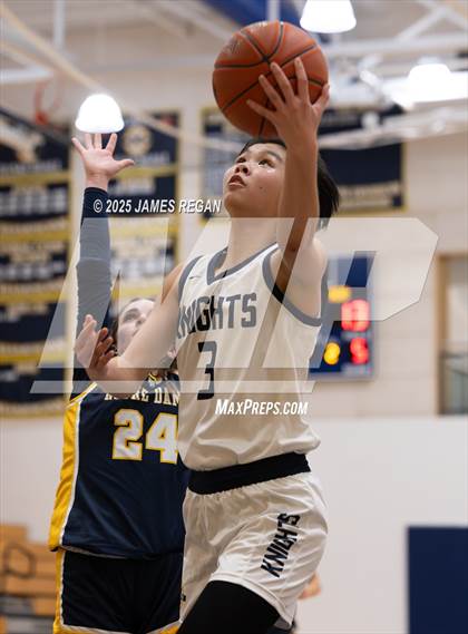 Thumbnail 2 in Menlo School vs. Notre Dame (CCS D4 semifinal) photogallery.