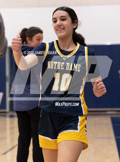Thumbnail 2 in Menlo School vs. Notre Dame (CCS D4 semifinal) photogallery.
