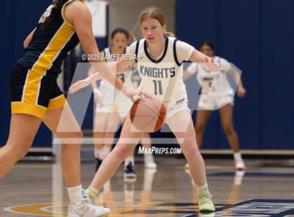Thumbnail 3 in Menlo School vs. Notre Dame (CCS D4 semifinal) photogallery.