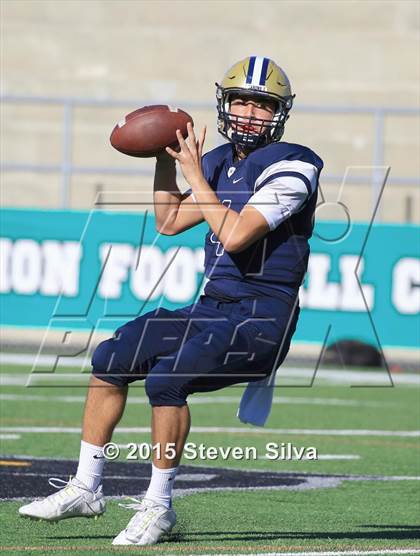 Thumbnail 2 in Bonita Vista vs. Mission Bay (CIF SDS D3 Final) photogallery.