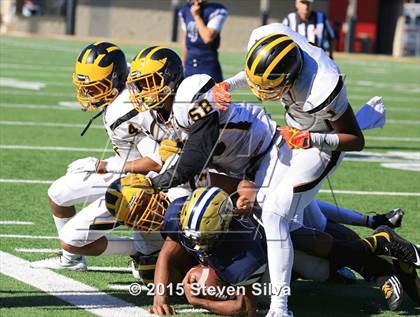 Thumbnail 2 in Bonita Vista vs. Mission Bay (CIF SDS D3 Final) photogallery.