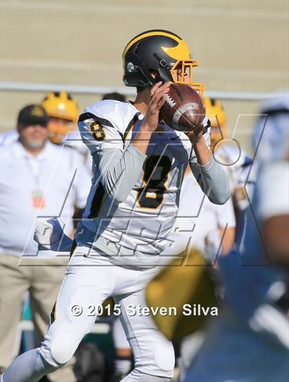 Thumbnail 2 in Bonita Vista vs. Mission Bay (CIF SDS D3 Final) photogallery.