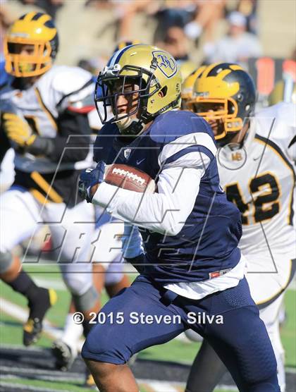Thumbnail 1 in Bonita Vista vs. Mission Bay (CIF SDS D3 Final) photogallery.