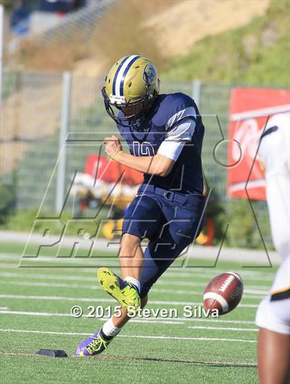 Thumbnail 2 in Bonita Vista vs. Mission Bay (CIF SDS D3 Final) photogallery.