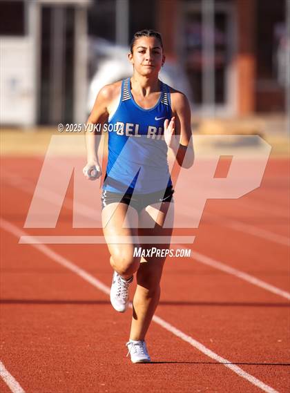 Thumbnail 2 in Rogers Ford Tall City Relays photogallery.