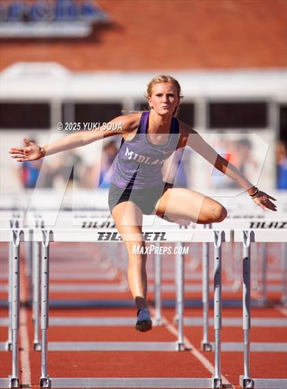Thumbnail 3 in Rogers Ford Tall City Relays photogallery.
