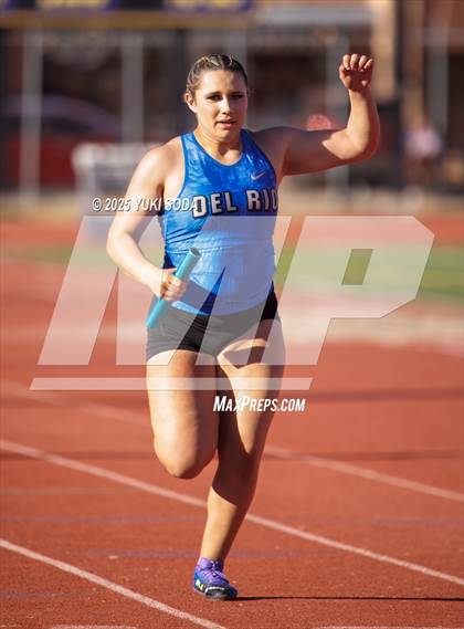 Thumbnail 2 in Rogers Ford Tall City Relays photogallery.