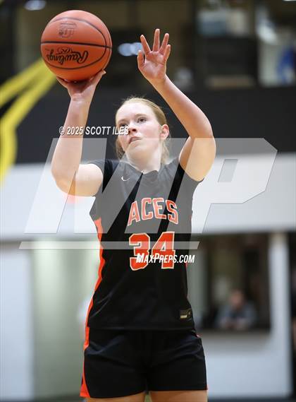 Thumbnail 2 in Amanda-Clearcreek vs. Johnstown-Monroe (OHSAA D5 District Final) photogallery.