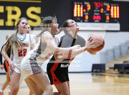 Thumbnail 2 in Amanda-Clearcreek vs. Johnstown-Monroe (OHSAA D5 District Final) photogallery.