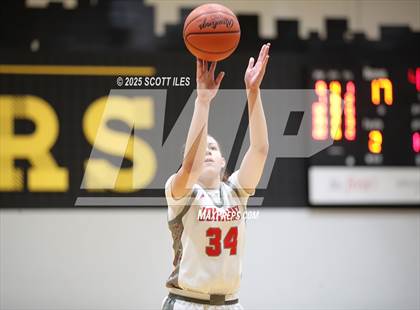 Thumbnail 3 in Amanda-Clearcreek vs. Johnstown-Monroe (OHSAA D5 District Final) photogallery.